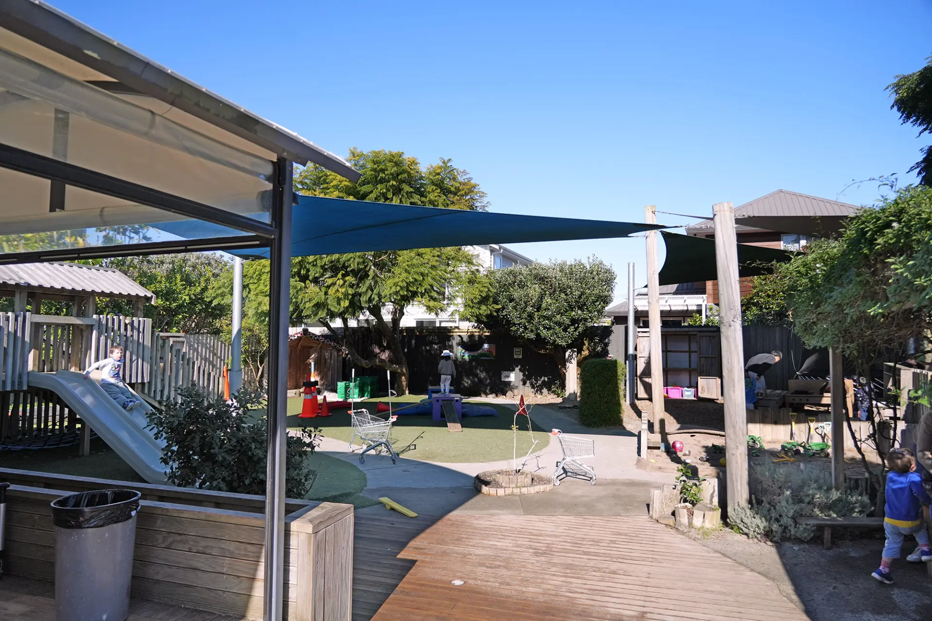 ellerslie playing outside